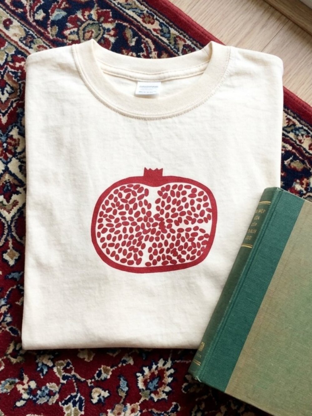 Pomegranate Graphic T-Shirt 🍎✨ | Screen Printed Fruit Tee | Garden & Foodie Tee